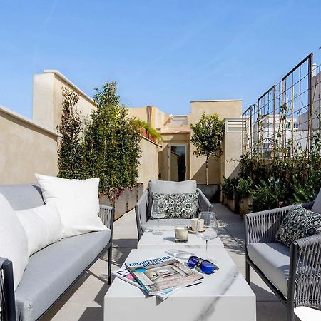 Genteel Home San Francisco Suites Seville Luaran gambar