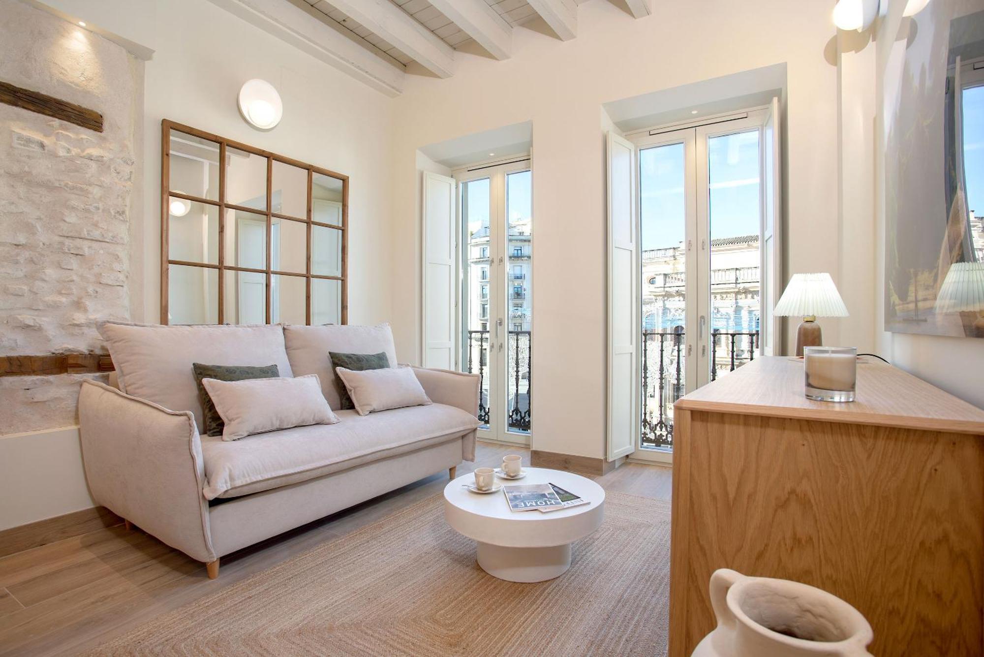 Genteel Home San Francisco Suites Seville Luaran gambar