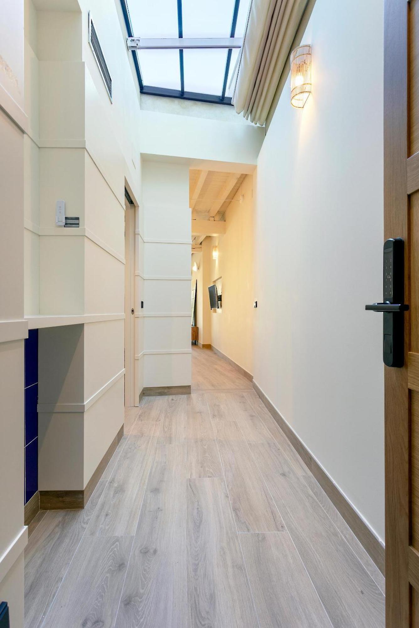 Genteel Home San Francisco Suites Seville Luaran gambar