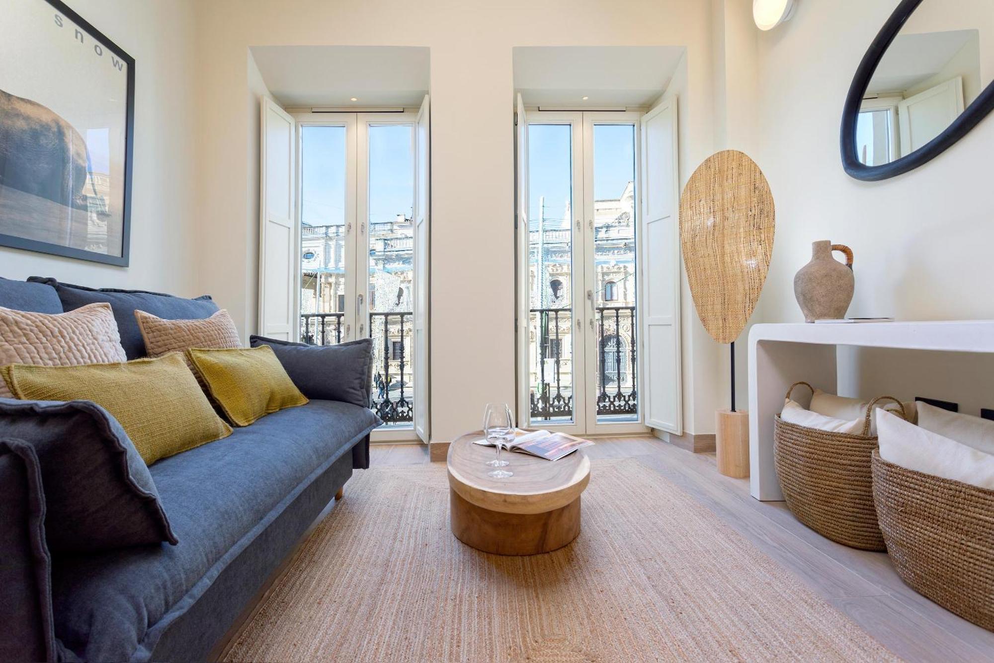 Genteel Home San Francisco Suites Seville Luaran gambar